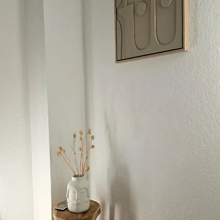 Maison Flora بيت للعطل *