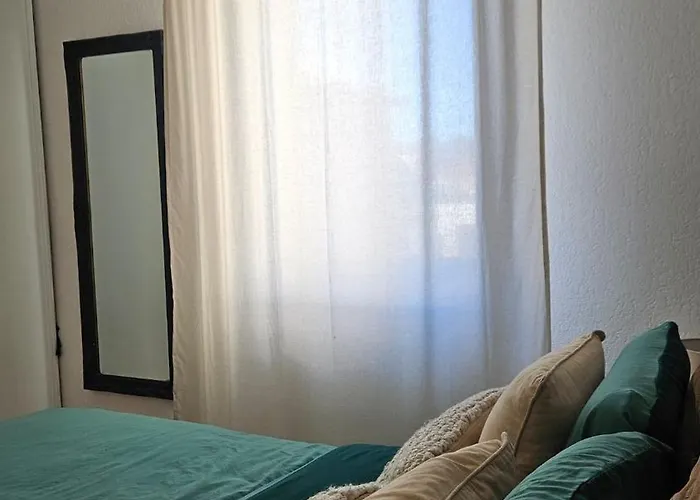 Maison Flora Дом отдыха Labarthe-sur-Leze