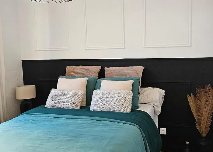 Maison Flora Дом отдыха Labarthe-sur-Leze