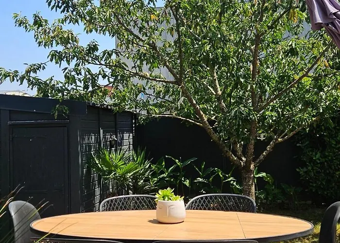 Maison Flora Дом отдыха *